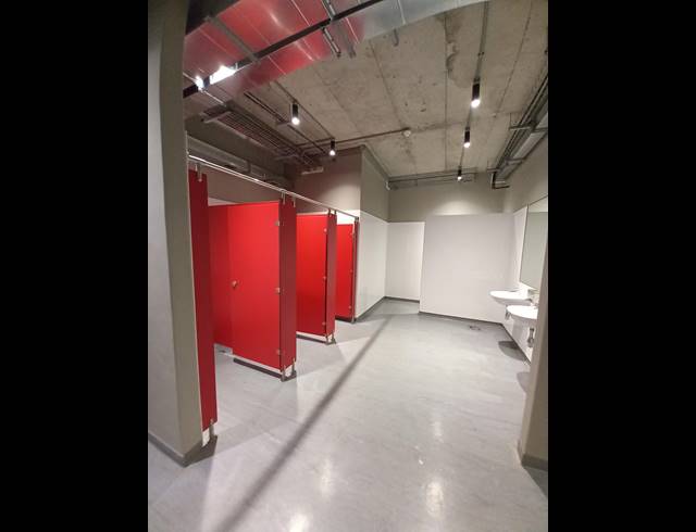 4,152M² FACTORY TO LET IN SACKS CIRCLE INDUSTRIAL
